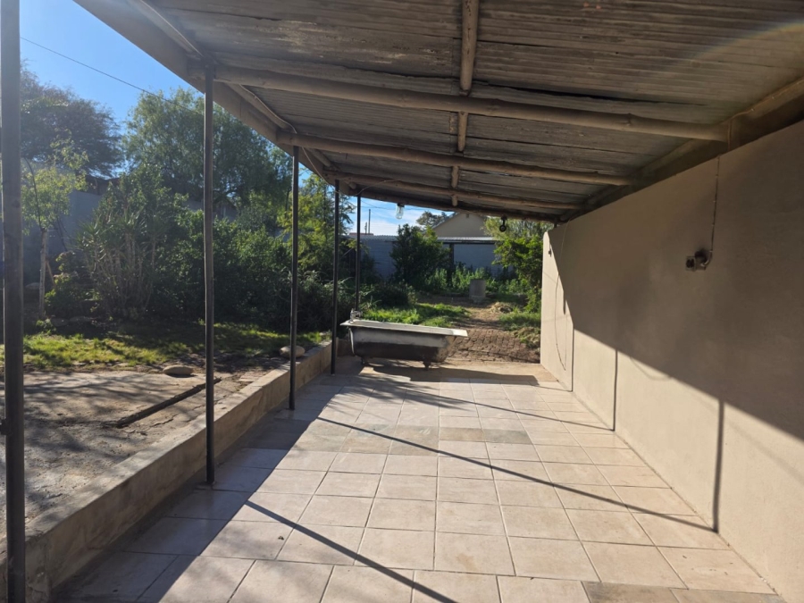 3 Bedroom Property for Sale in Oudtshoorn North Western Cape
